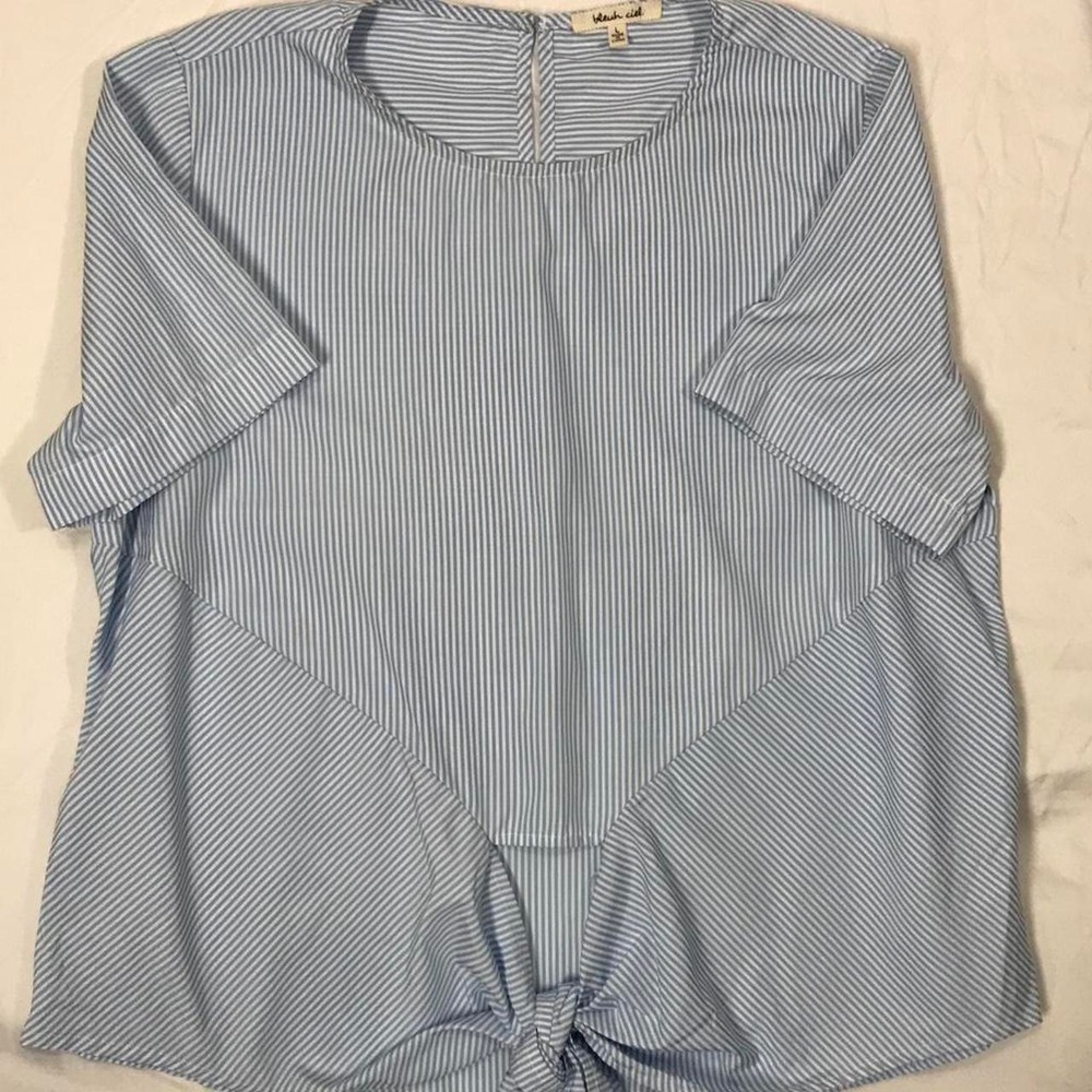 Beach ciel Blue/White Striped Woven Cotton Tie-Front Short Sleeve Blouse L